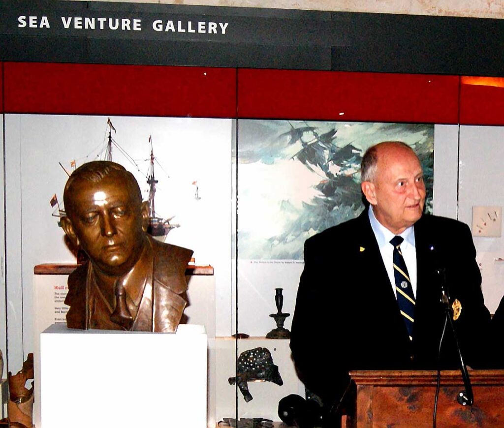 Intrepid Society Presents Bronze Bust of Sir William Stephenson to Bermuda National Museum.