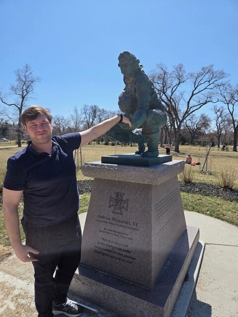 Igor Sljukic visits Winnipeg